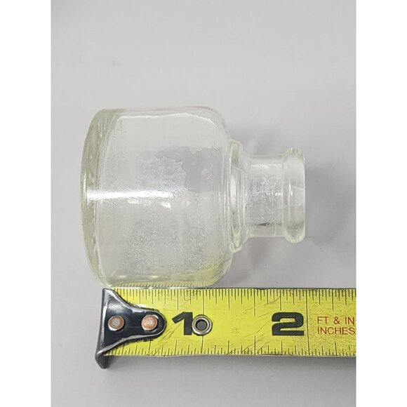 Vintage F. Weber Co.‎ Glass Bottles Set Of 2 Apothecary Style 1 Oz & 3 Oz - Picture 9 of 10